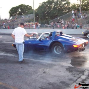 #42.254- May 07, 2008- Gary directing me during the burnout of last (and quickest) run of the evening (Medium).jpg