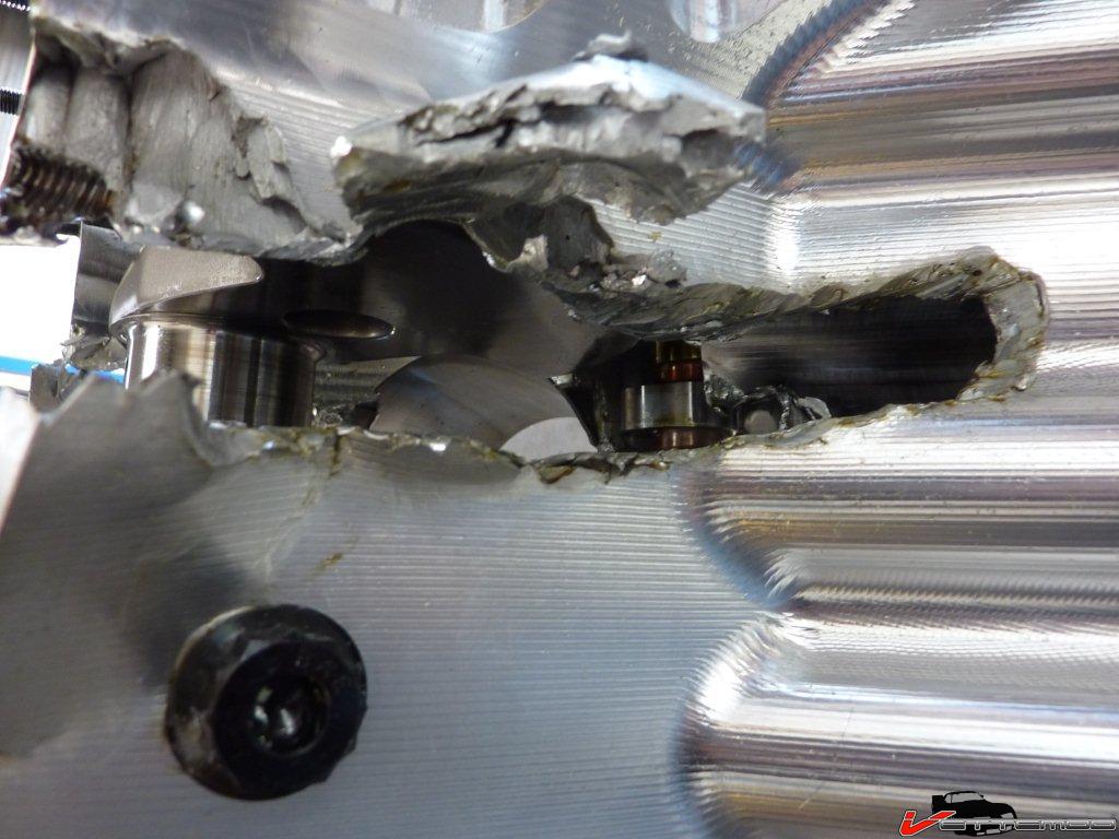Piston pin galling in a drag race engine