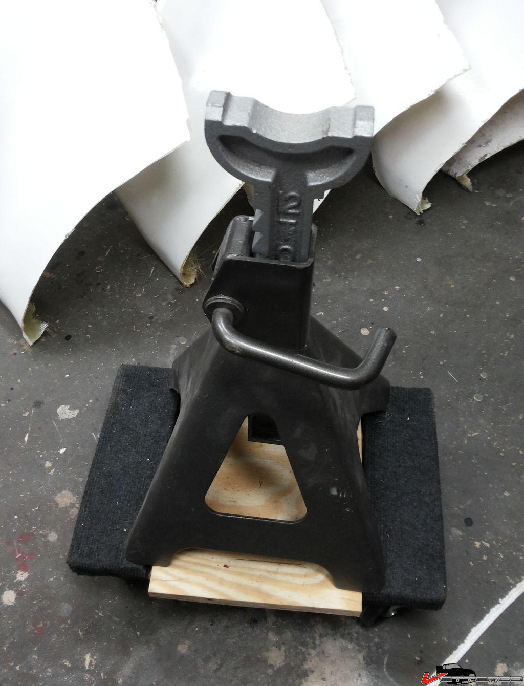 012 Rolling Jack Stand.jpg