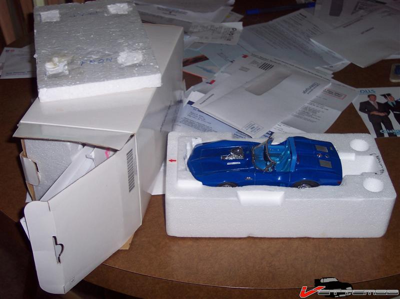 #42.323- June 02, 2008- Received package from Ron Drechsler with a scale model of my 66 Vette (Medium).jpg