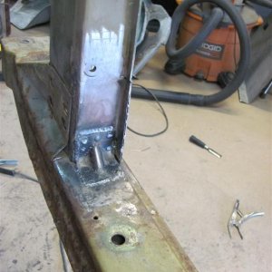 bracket welded 7..JPG