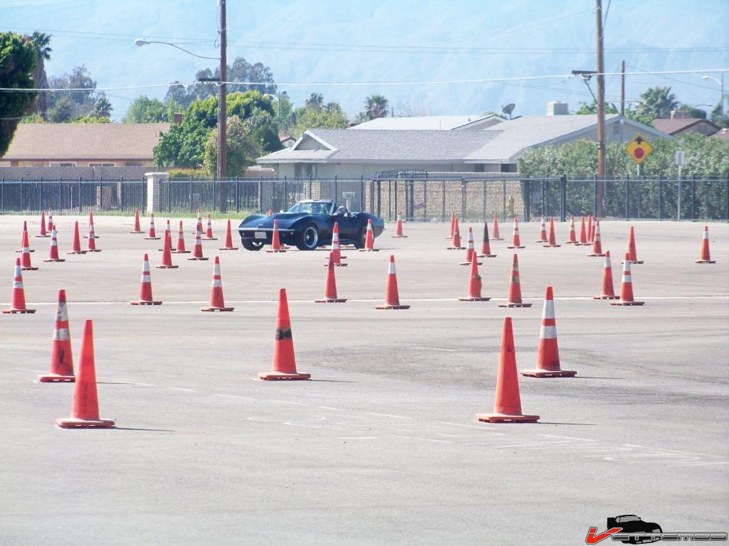 Autocrossing on  Sunday 3-14-10 034.JPG