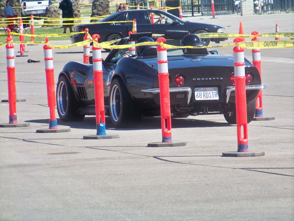 Autocrossing on  Sunday 3-14-10 049.JPG