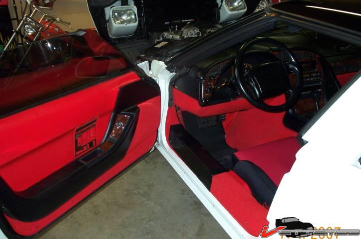 my vettes interior-2.jpg