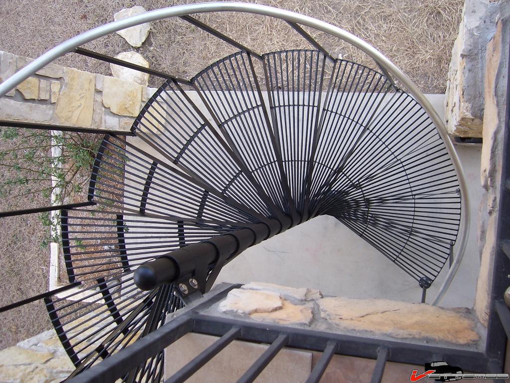 new stairway 005.jpg